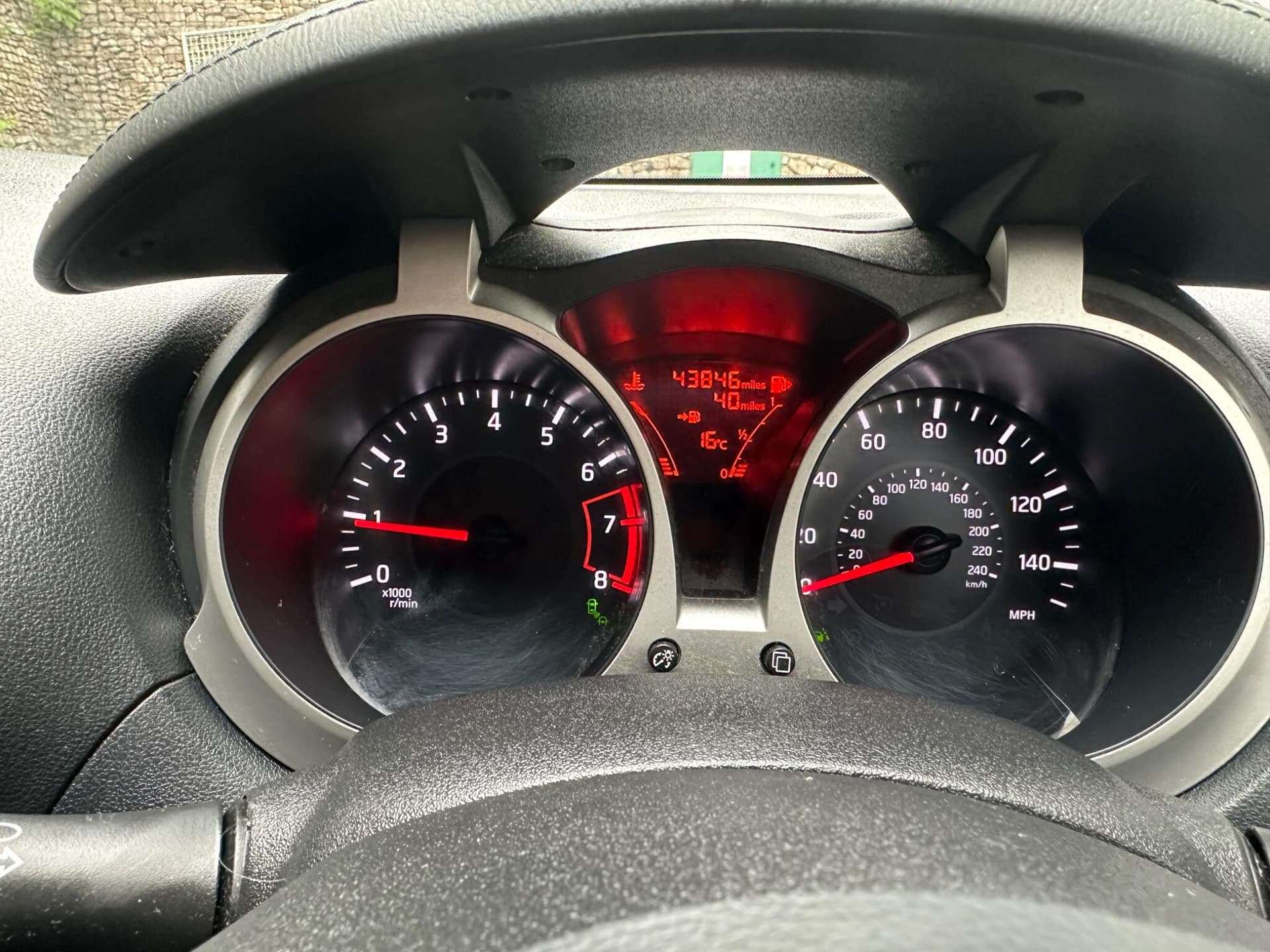 Nissan Juke thumb 22
