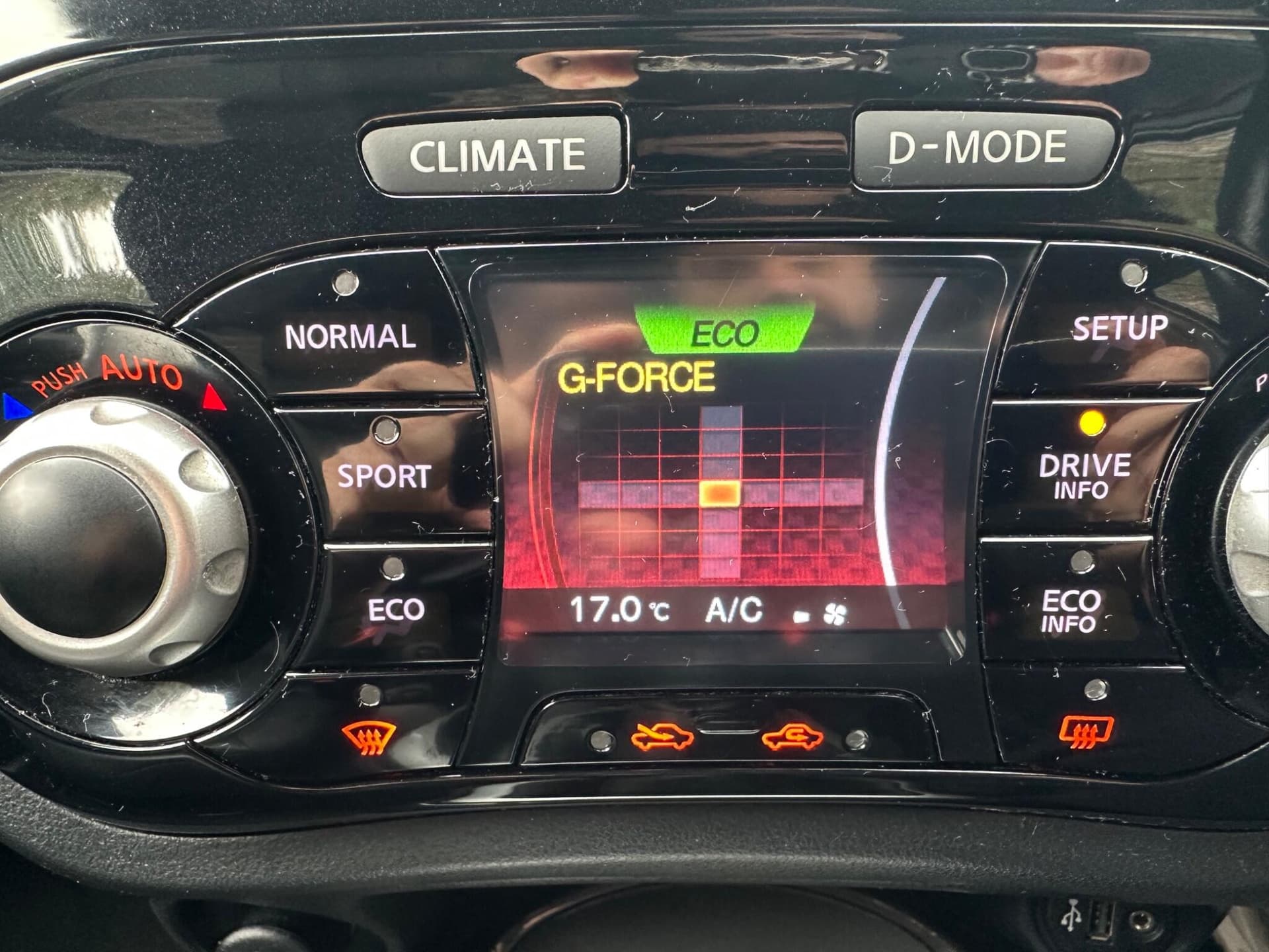 Nissan Juke thumb 26