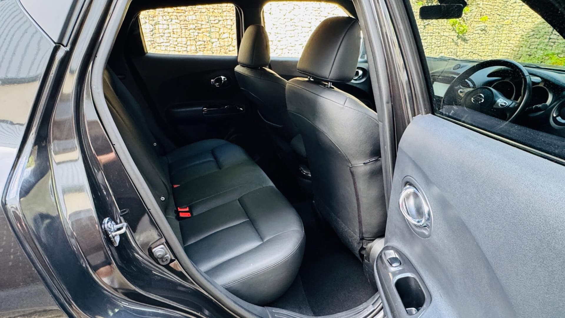 Nissan Juke thumb 40