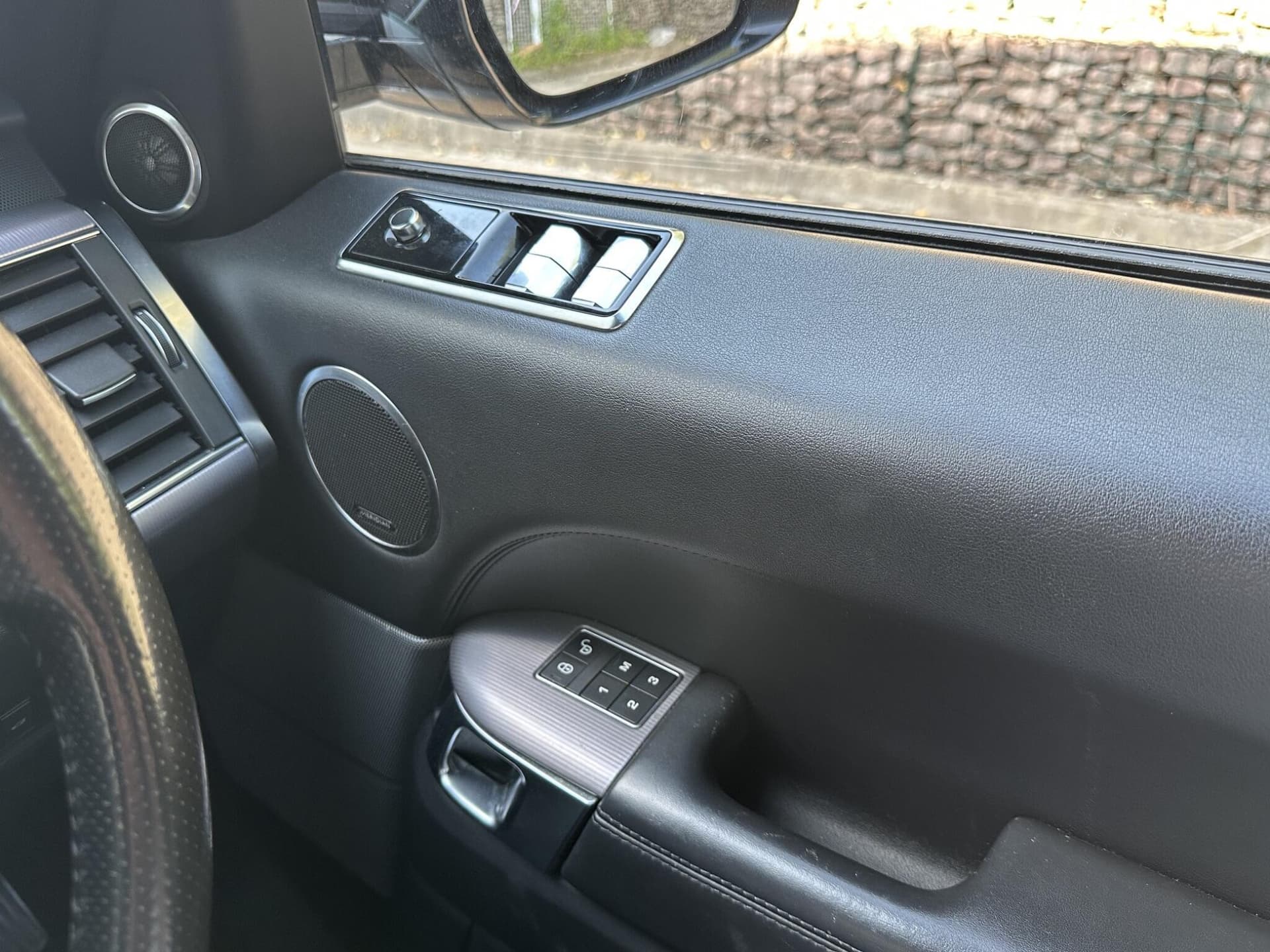 Land Rover Range Rover Sport thumb 21
