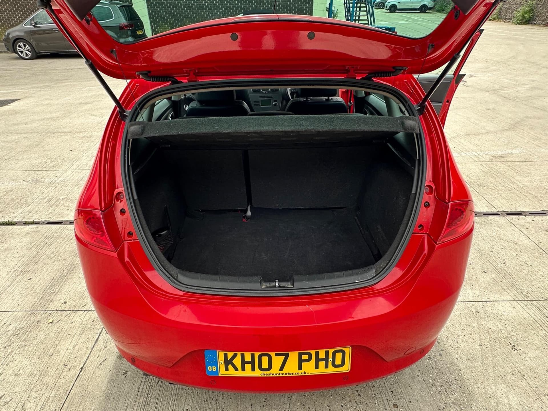 SEAT Leon thumb 12