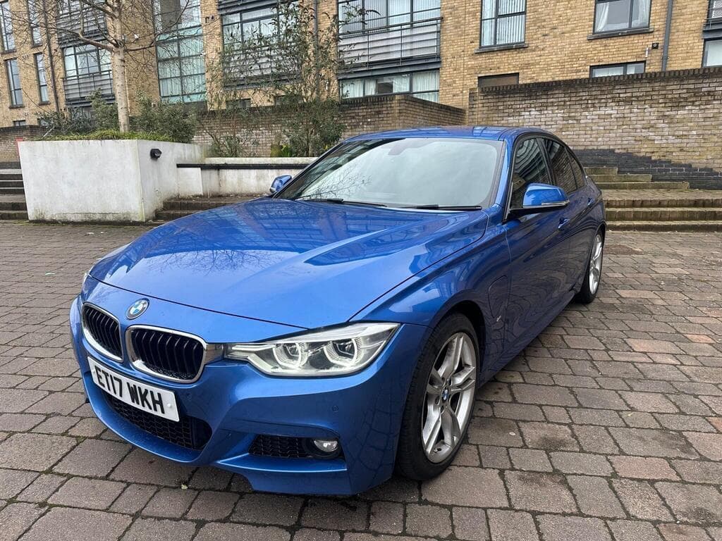 BMW 3 Series thumb 4