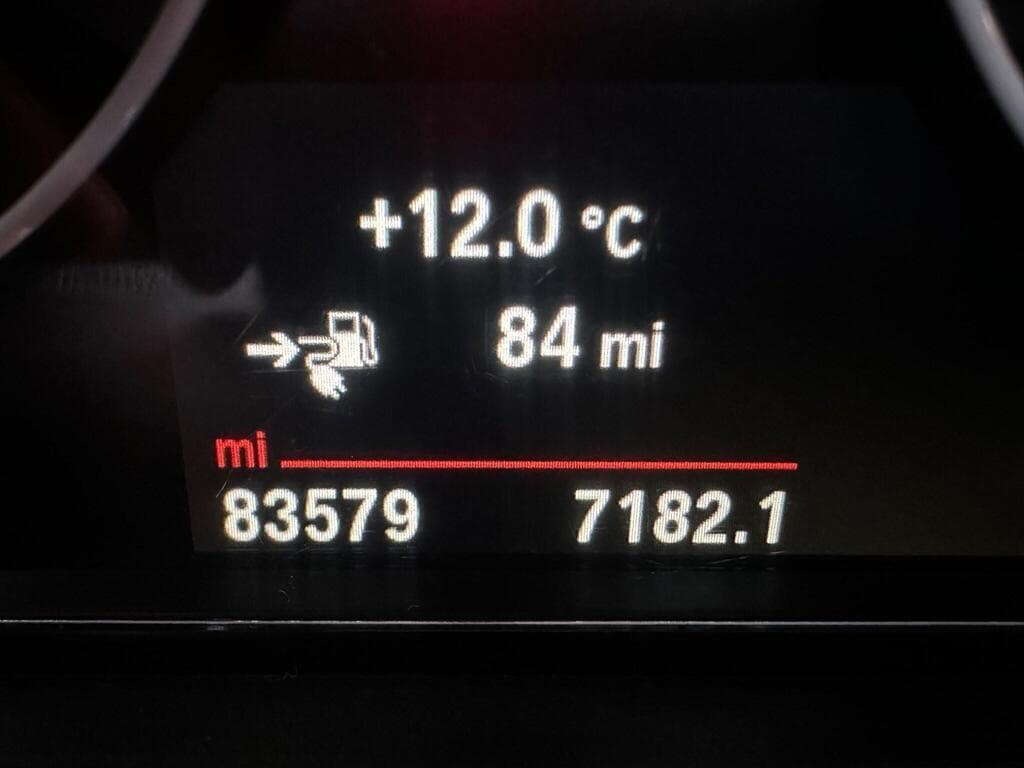 BMW 3 Series thumb 9