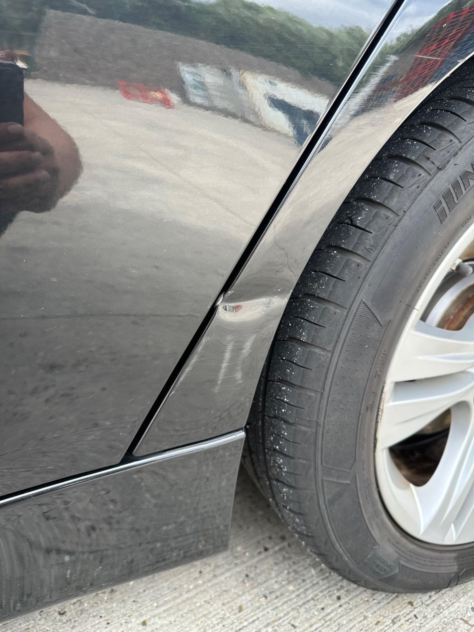 BMW 3 Series thumb 16
