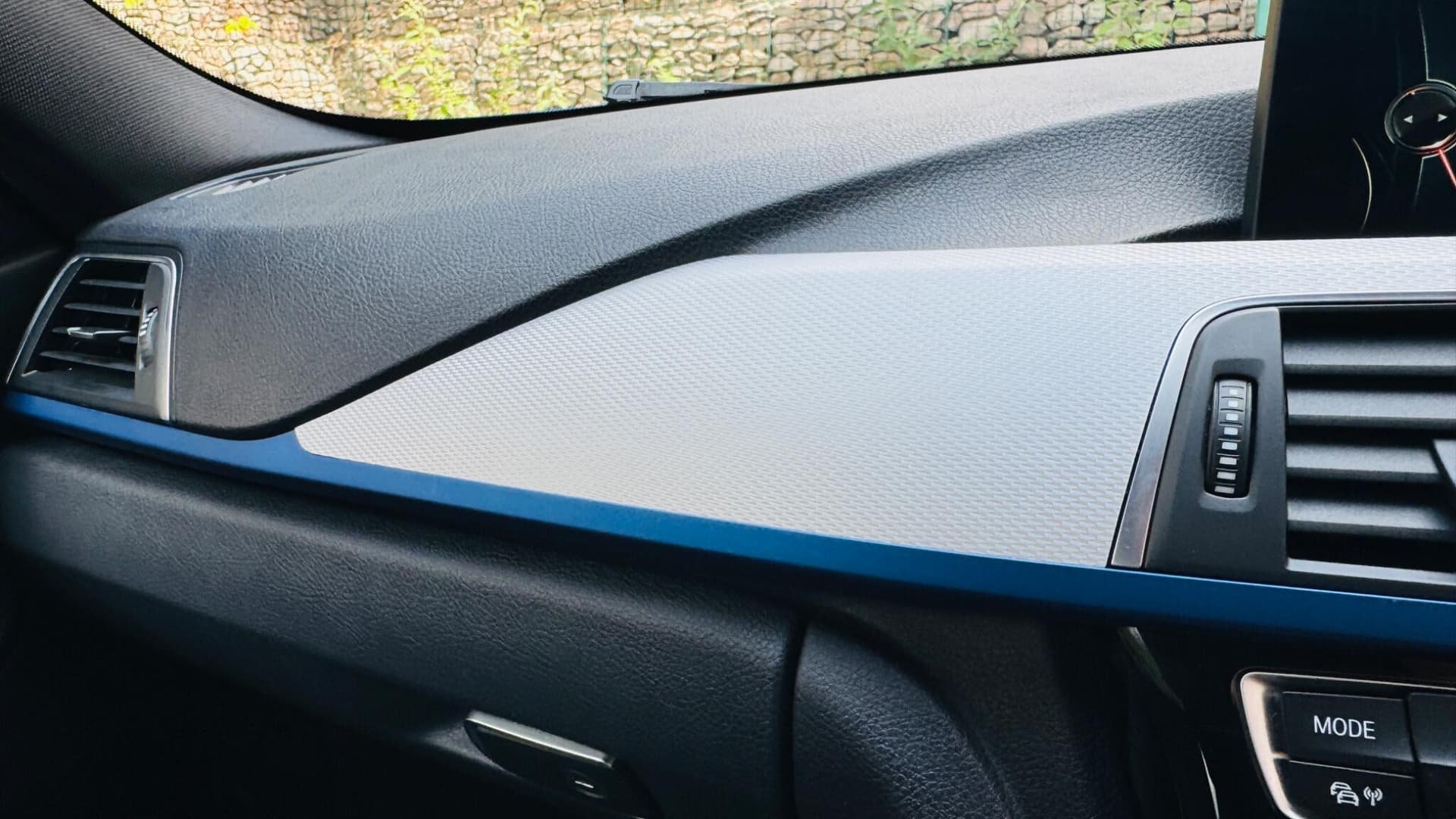 BMW 3 Series thumb 22