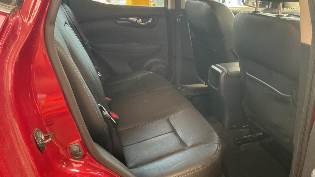 Nissan Qashqai thumb 10