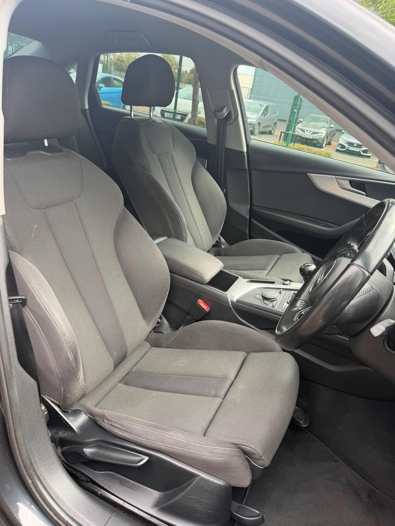 Audi A4 thumb 12