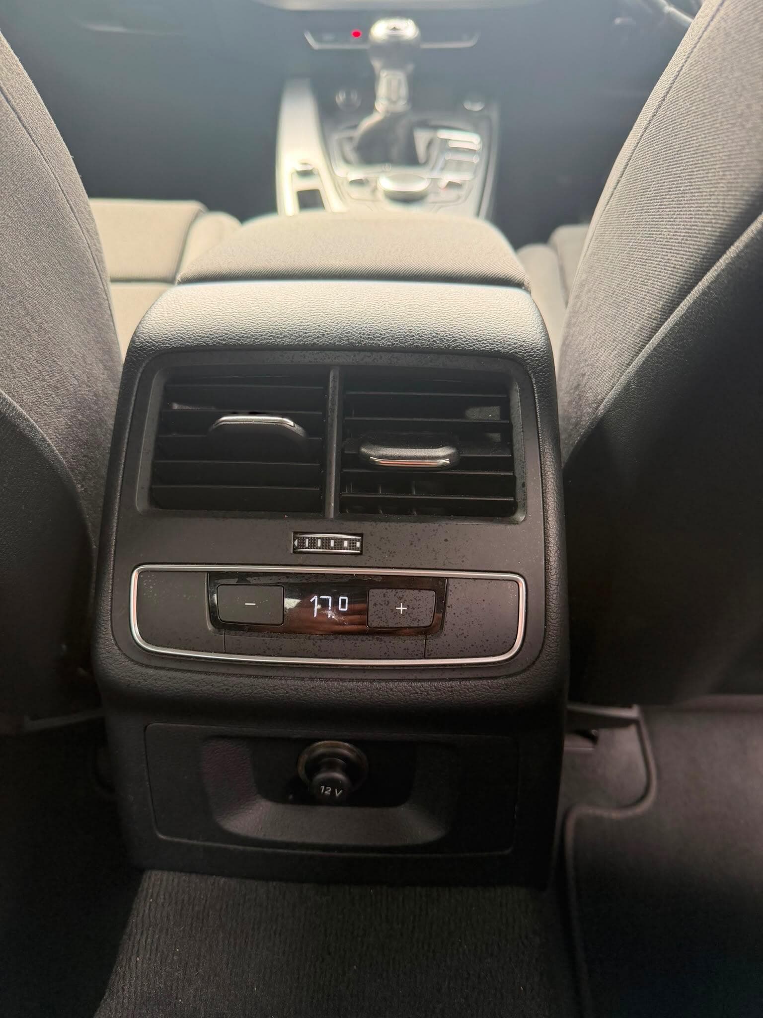 Audi A4 thumb 15