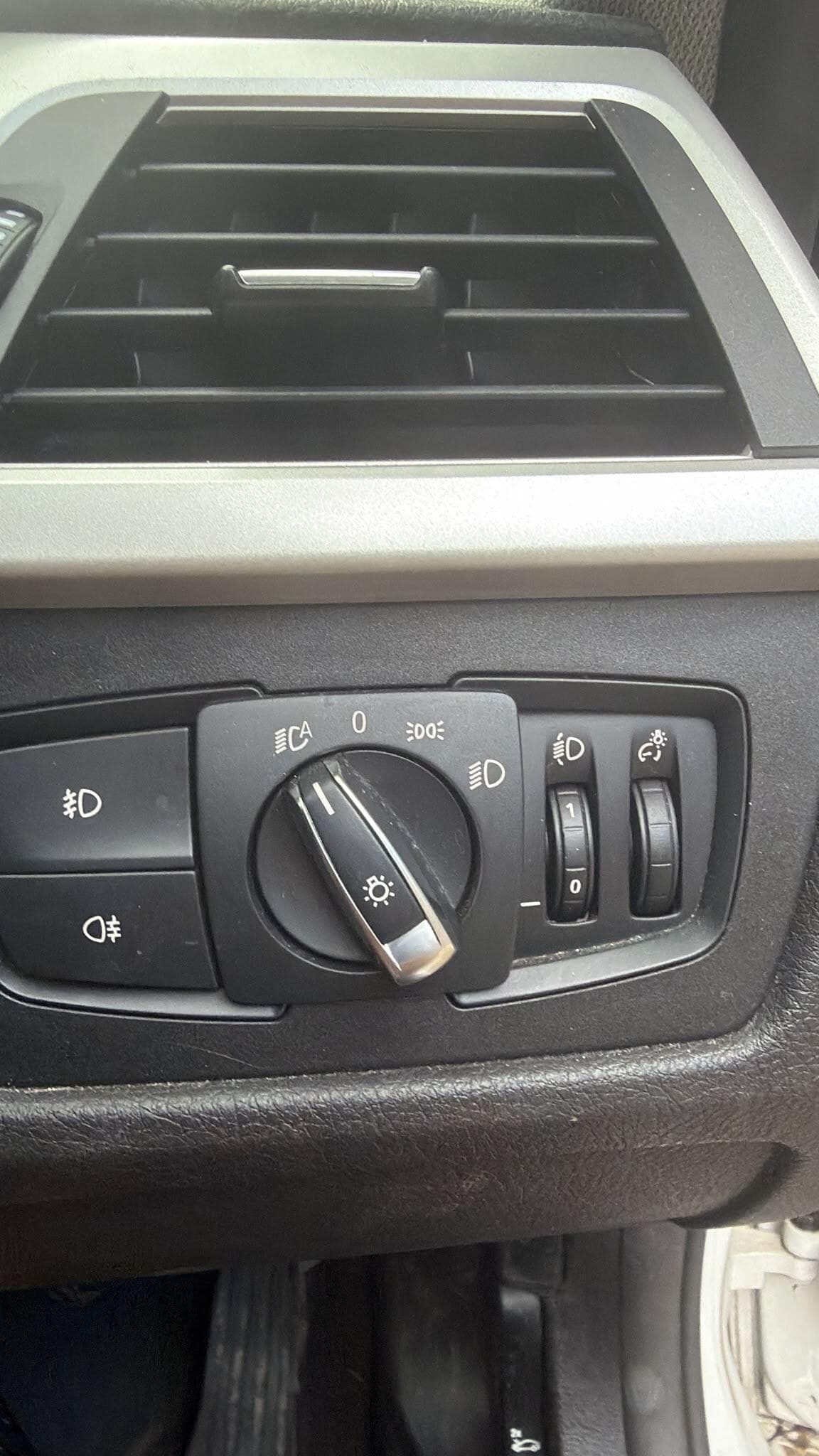 BMW 3 Series thumb 12