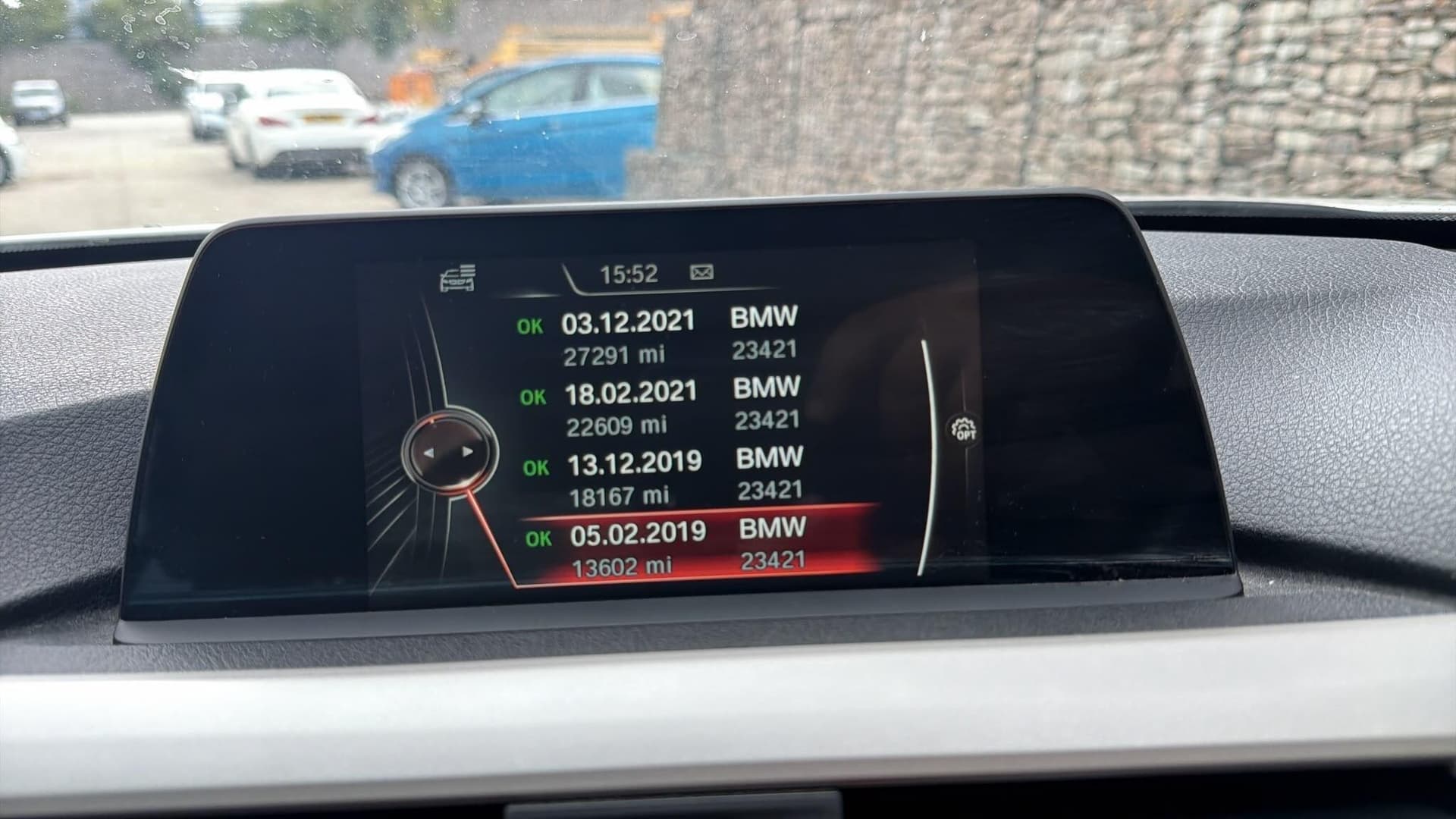 BMW 3 Series thumb 9