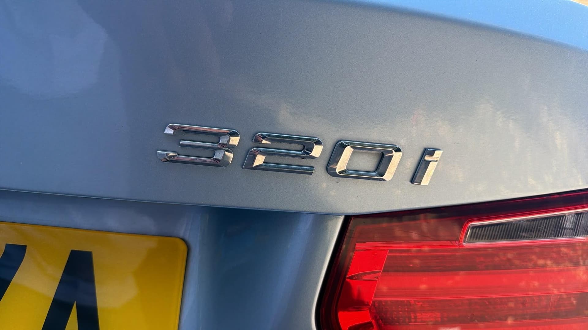 BMW 3 Series thumb 20