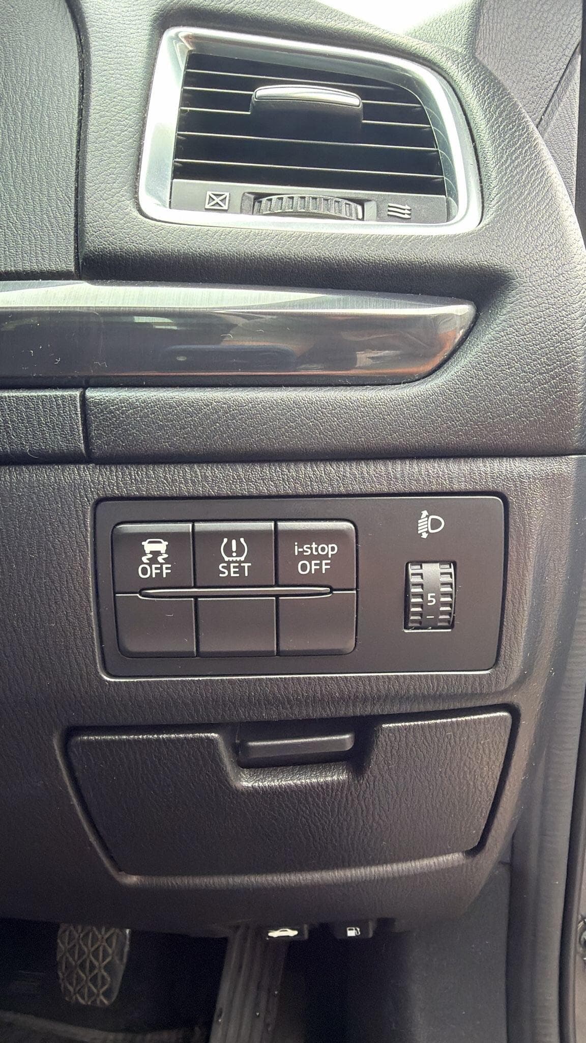 Mazda Mazda6 thumb 10