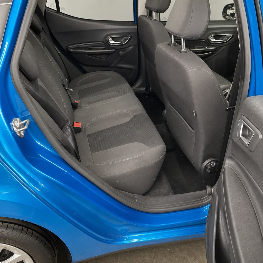 Ford Fiesta thumb 7