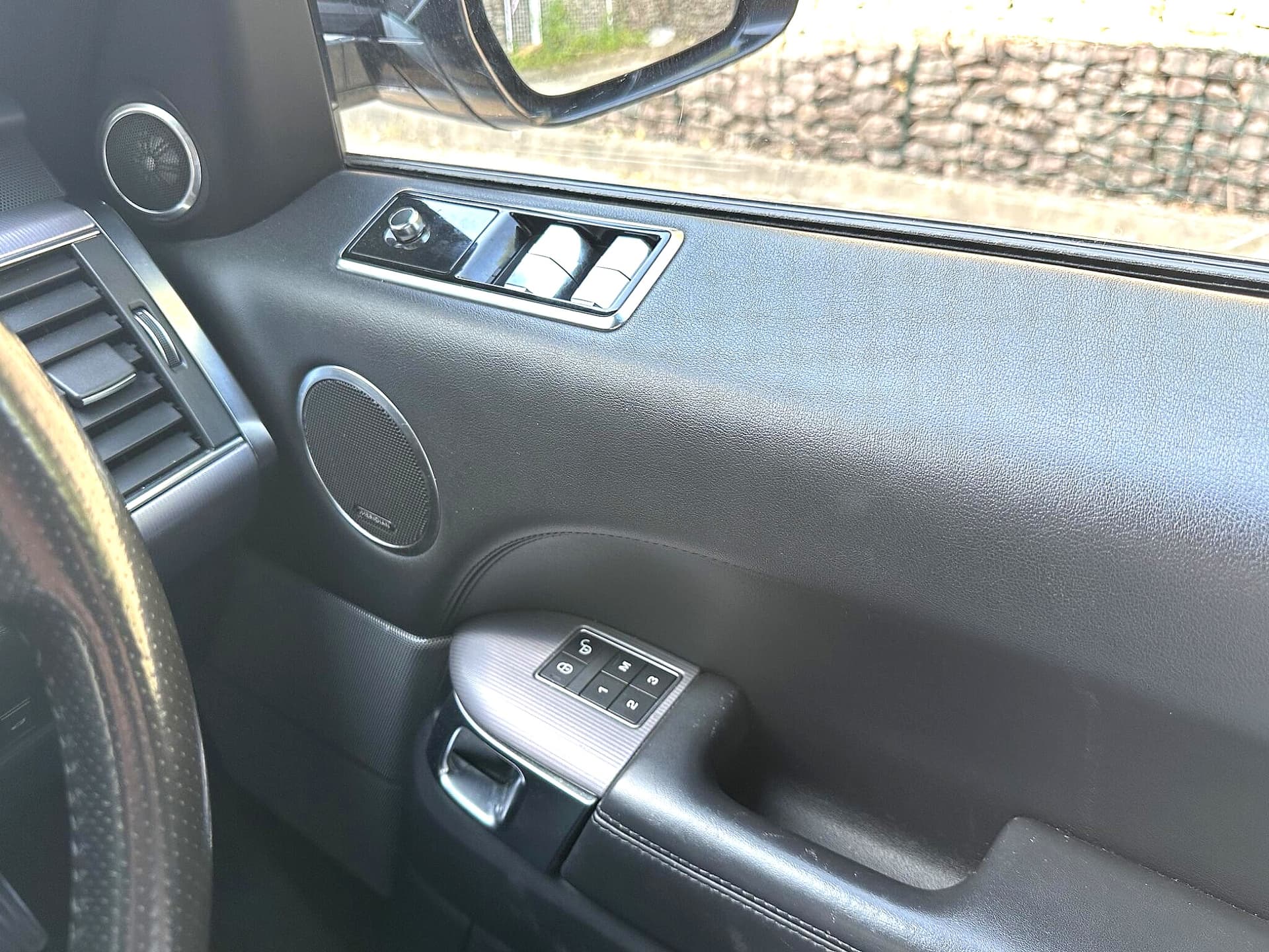 Land Rover Range Rover Sport thumb 20