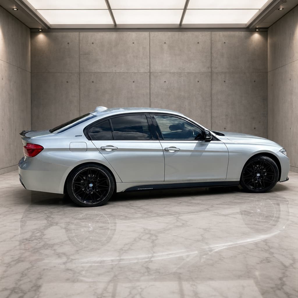 BMW 3 Series thumb 10