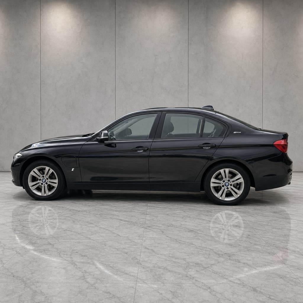 BMW 3 Series thumb 5