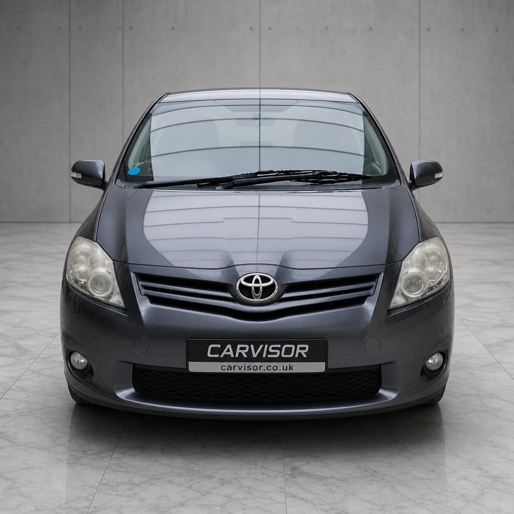 Toyota Auris thumb 4