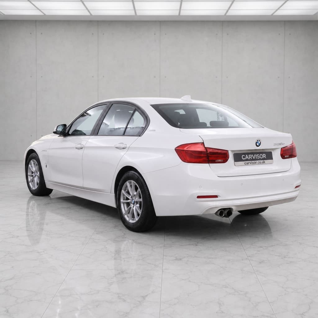 BMW 3 Series thumb 6