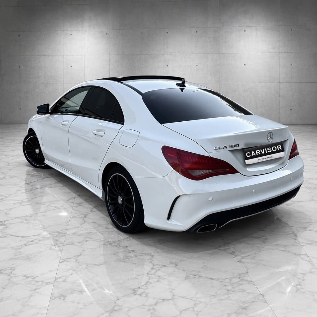 Mercedes-Benz CLA thumb 6