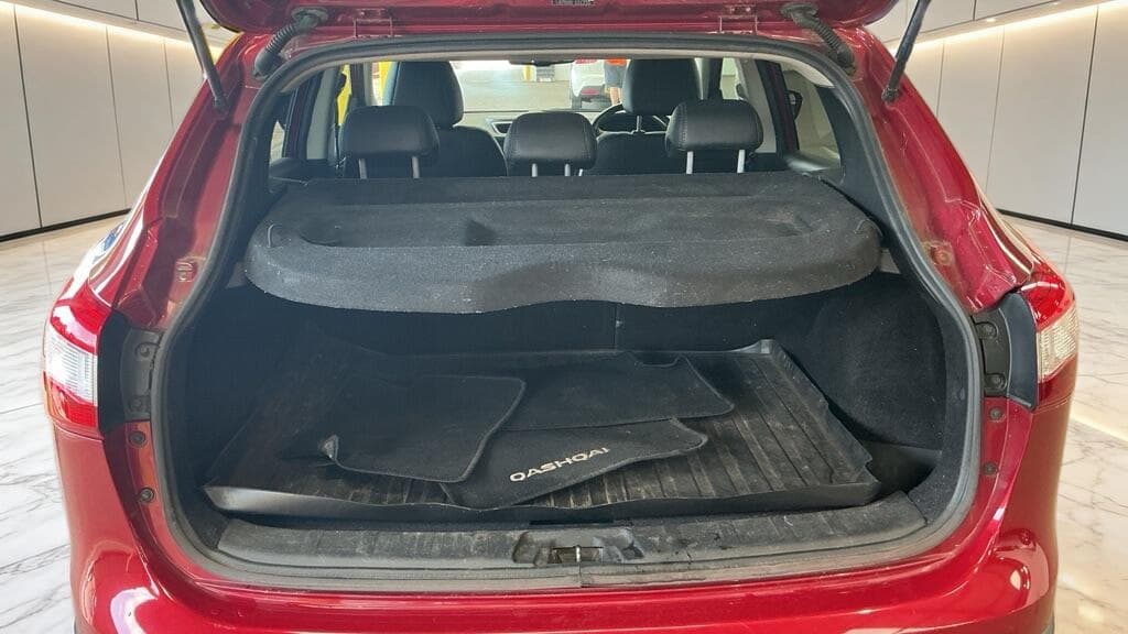 Nissan Qashqai thumb 7