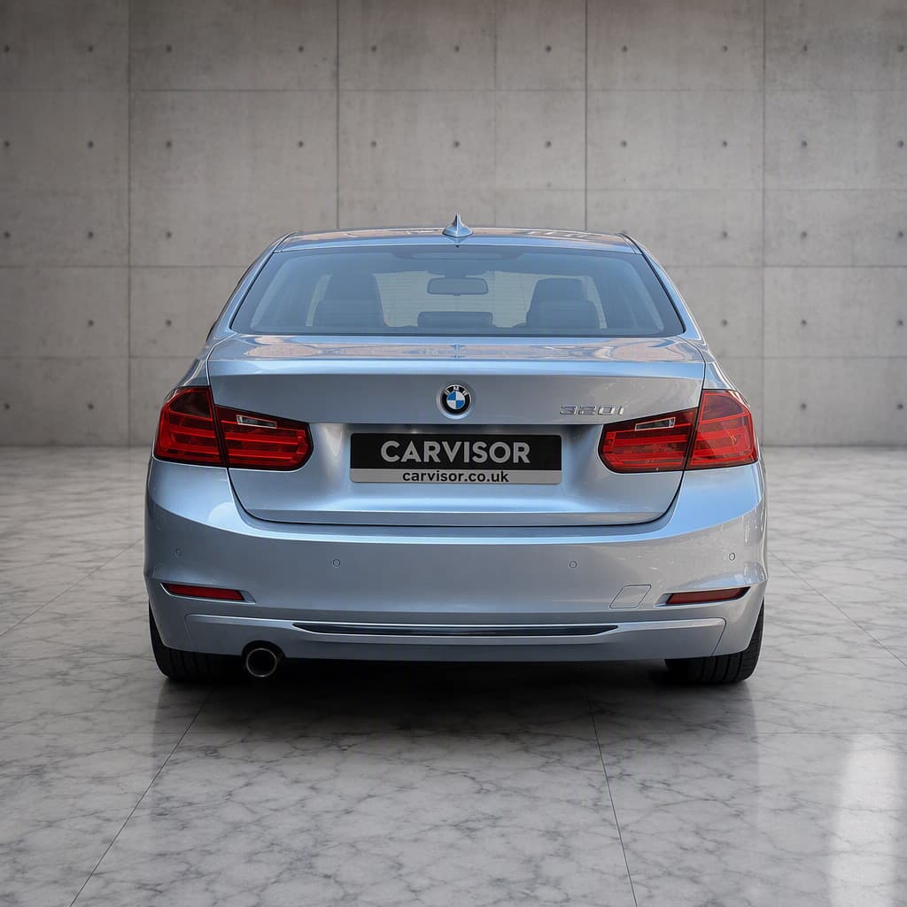 BMW 3 Series thumb 10