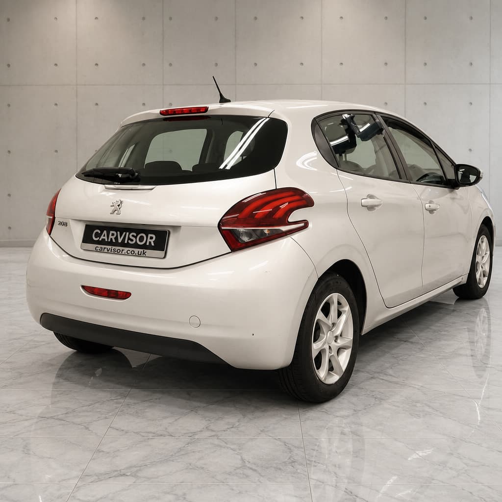 Peugeot 208 thumb 5