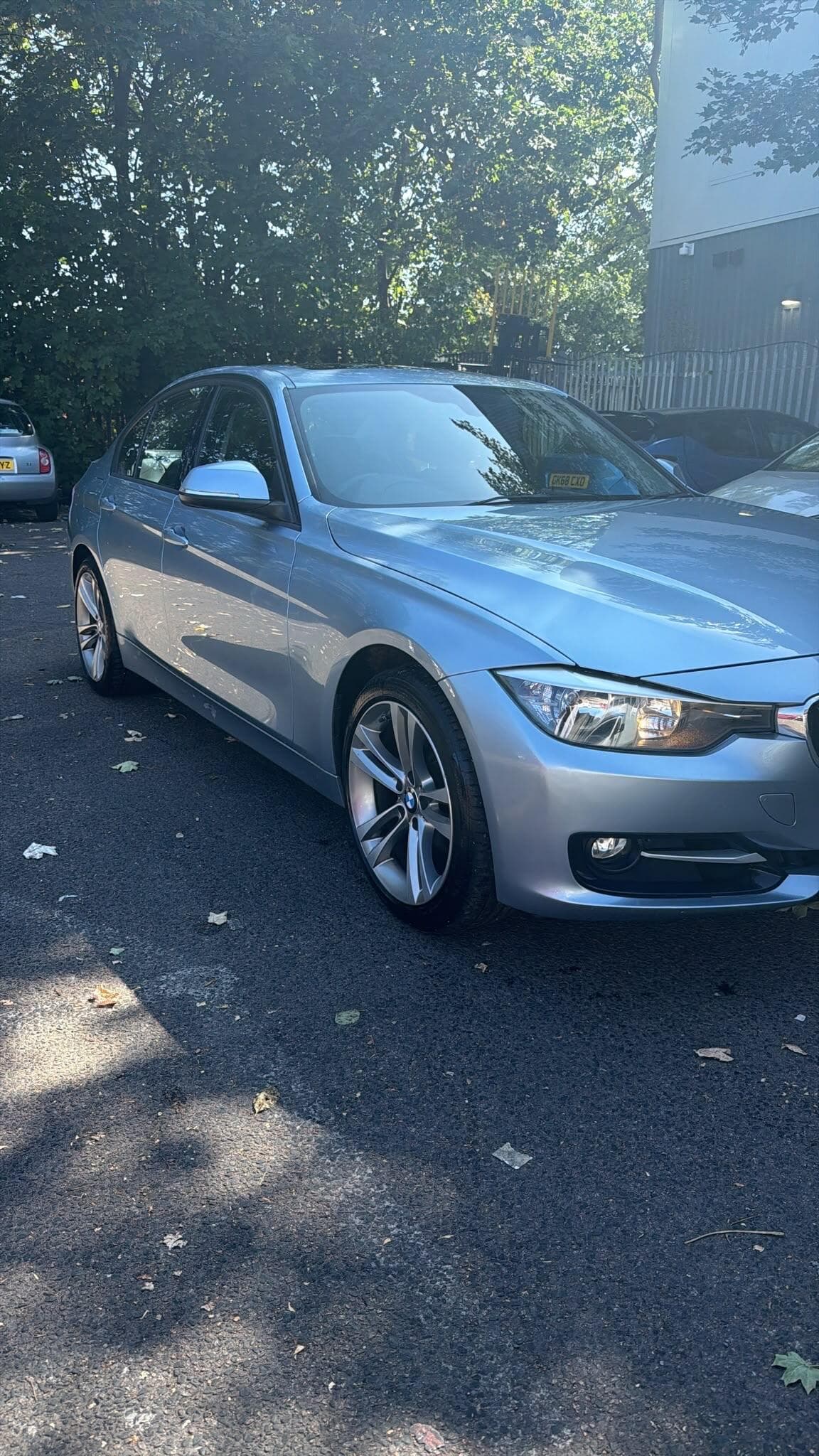 BMW 3 Series - 1